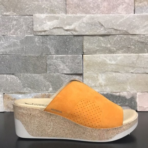 Mephisto Giuletta Women's Wedge Slide Sandal - Picture 1 of 6